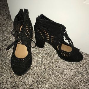 lace up black heel